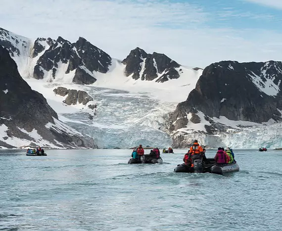 Spitzbergen_Raudfjord_c_Vreni_Stefan_Gerber_s.jpg