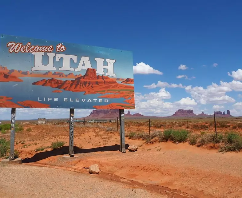 Monument Valley Utah.jpg