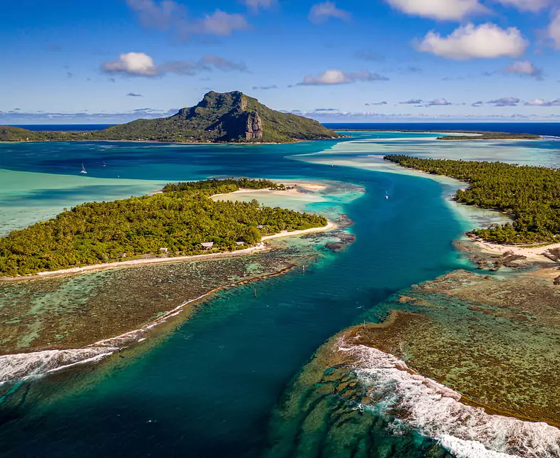 Maupiti, wild and smaller version of Bora Bora.jpg