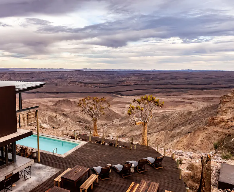 Fisher river lodge 1.jpg