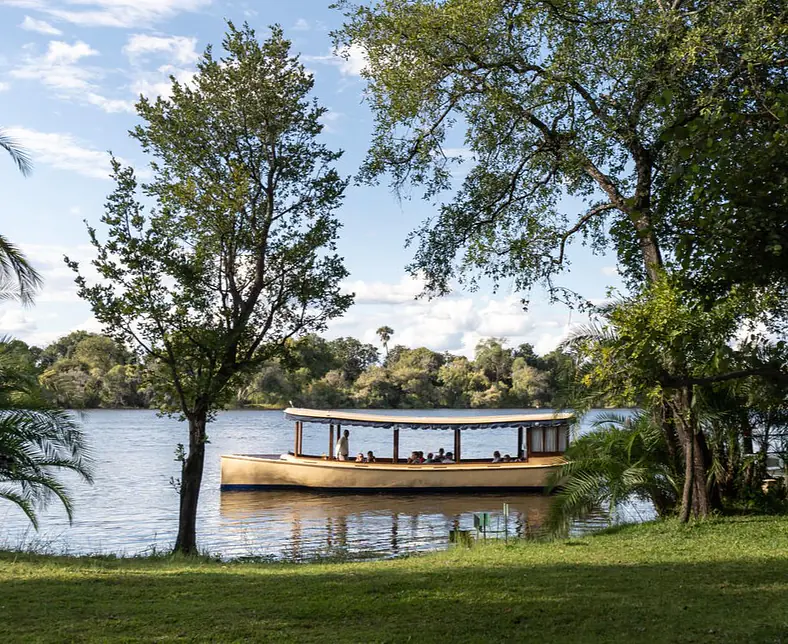 2, Palm river_cruise_-_prh.jpg