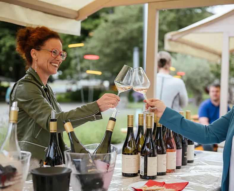 Weingenuss Algund - © Armin Terzer - WEB 230520125152.jpg