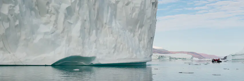 Arktis und Antarktis hautnah erleben