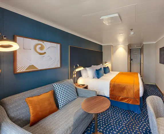 QA_Club Balcony-2.jpg