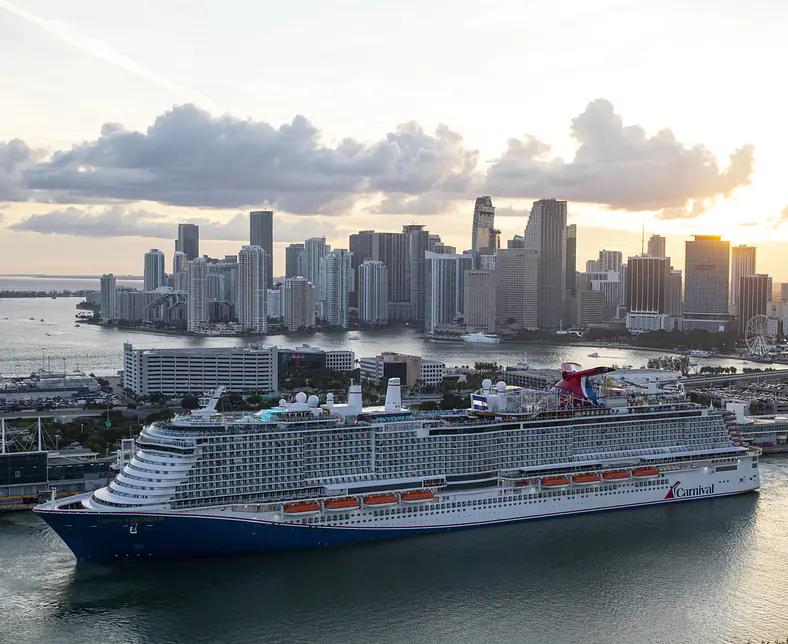 CL_Celebration_MV22_AerialsMIA008 (2).jpg