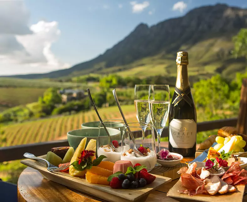 8. DELAIRE GRAFF - Luxury Lodge - bubbly breakfast on the deckFOOD.jpg
