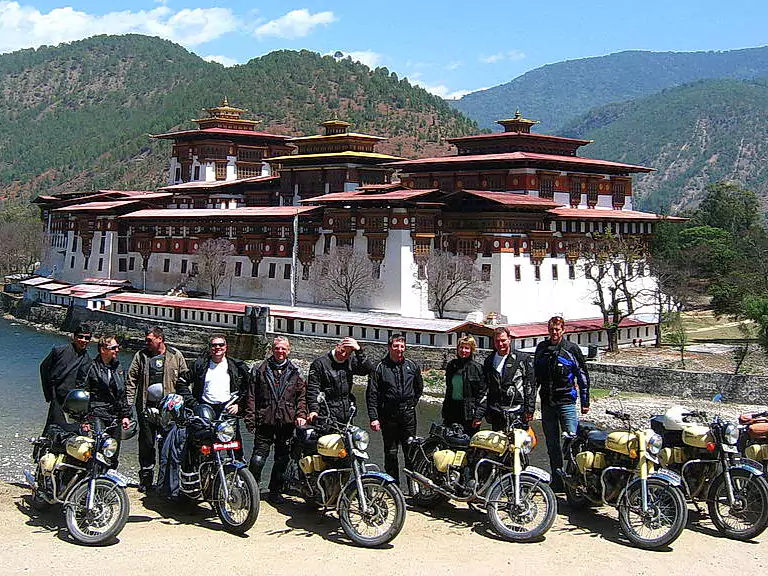 Mit der Royal Enfild  den Himalaya und Indien entdecken